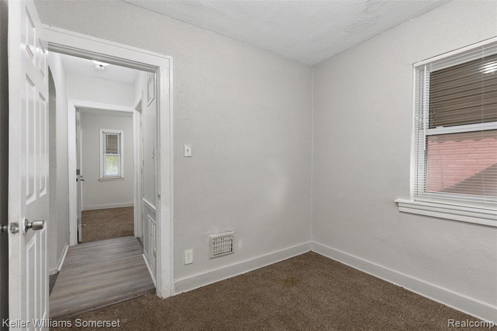 9204 Wayburn Street, Detroit, MI 48224 — Photo 12
