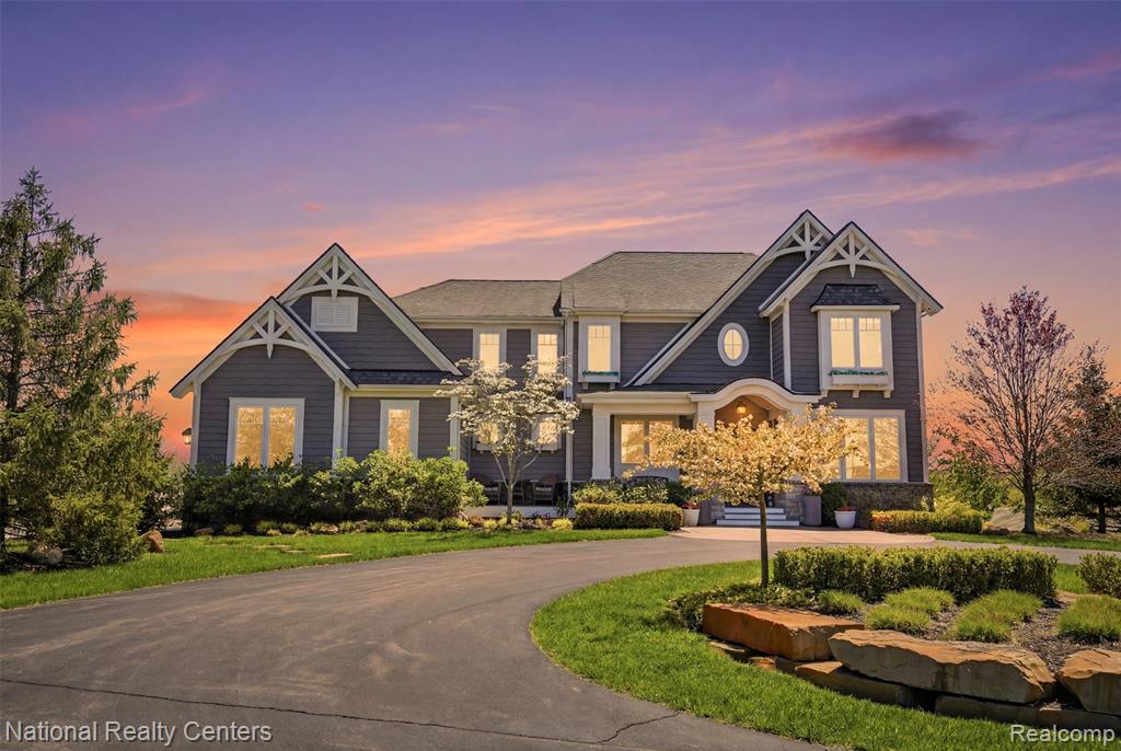 5310 Pontiac Trail, Ann Arbor, MI 48105