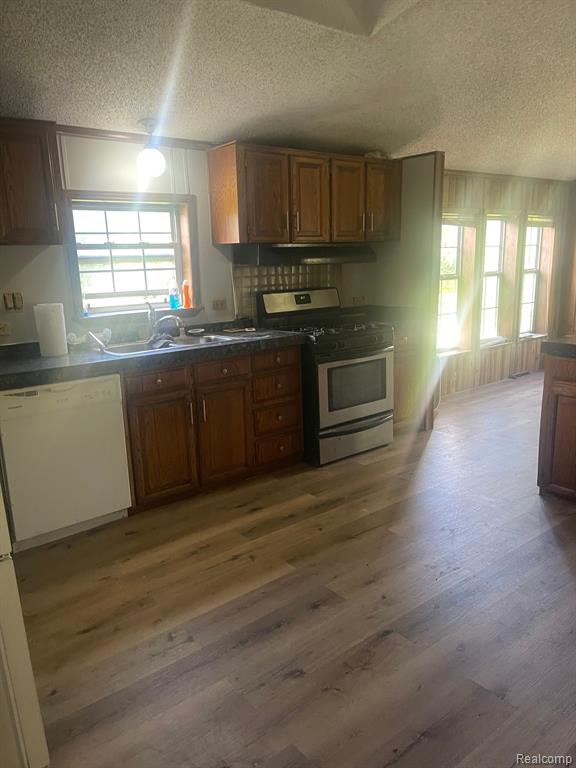 10832 Imlay City Rd, Emmett, MI 48022 — Photo 13