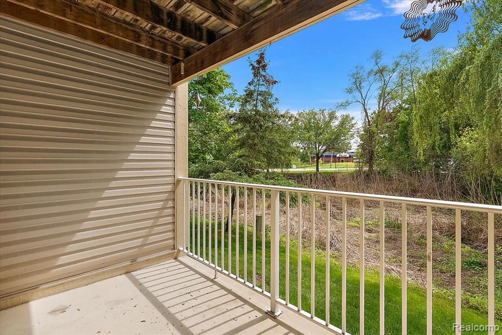 55093 Westchester Drive, 45, Shelby Twp, MI 48316 — Photo 17
