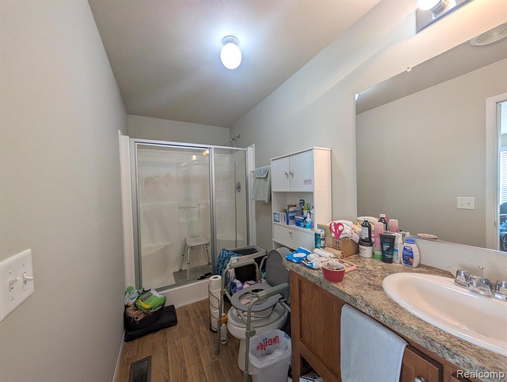 11724 Cedarbrook Drive, South Lyon, MI 48178 — Photo 9