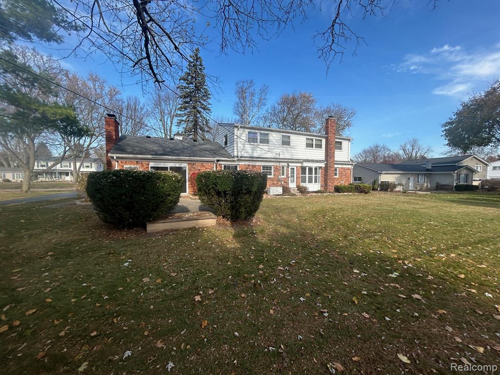 5659 KINGSMILL, Bloomfield Hills, MI — Photo 52