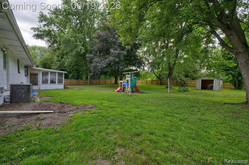 5330 Sheridan Road, Saginaw, MI 48601 — Photo 45