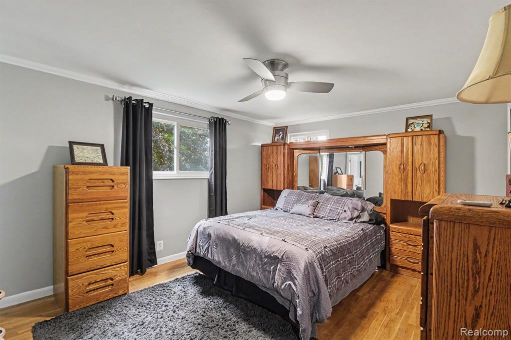 7370 Perry Lake Road, Clarkston, MI 48348 — Photo 11