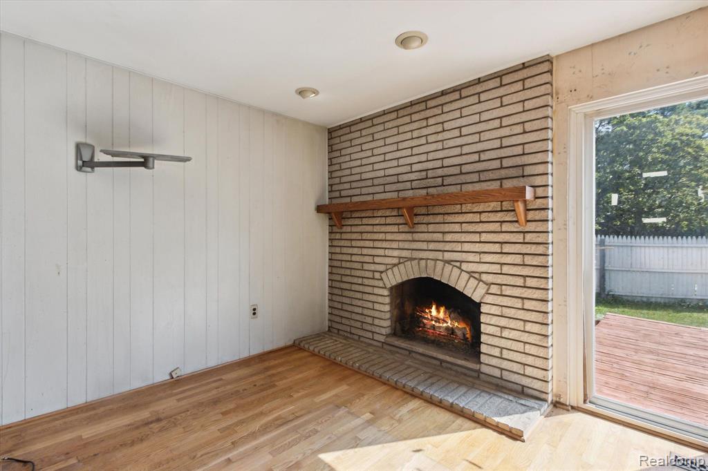 44359 REGIS, Canton, MI 48187 — Photo 7