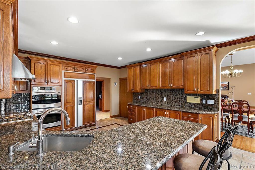 41194 MARKSWAY, Sterling Heights, MI 48314 — Photo 35