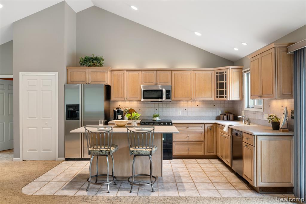 4230 Mill Lake Road, Lake Orion, MI — Photo 54