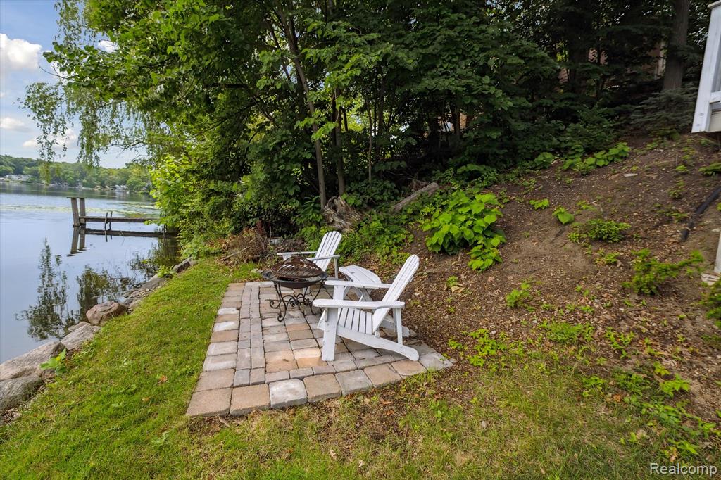 6201 Academy Drive, Brighton, MI 48116 — Photo 40
