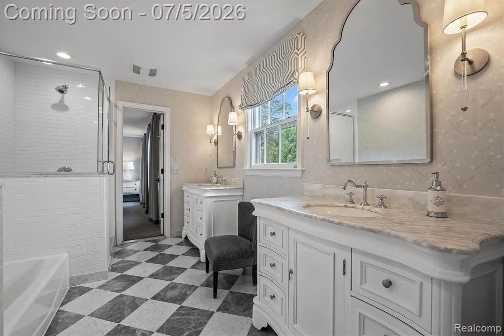 4885 N Harsdale Road, Bloomfield Hills, MI 48302 — Photo 30