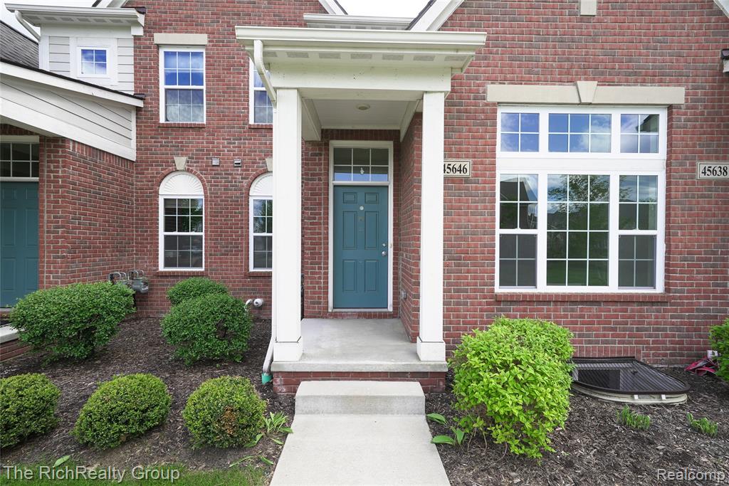45646 Aragon Lane, Canton, MI 48187 — Photo 5