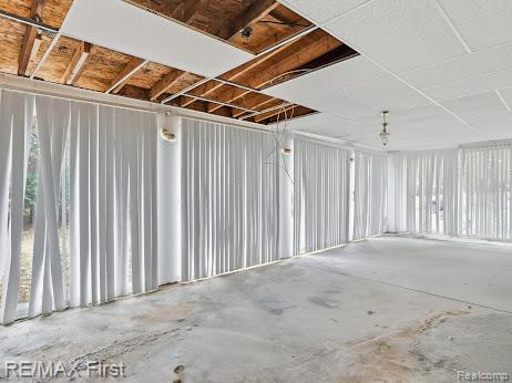 31112 Pickwick Lane, Beverly Hills, MI 48025 — Photo 33