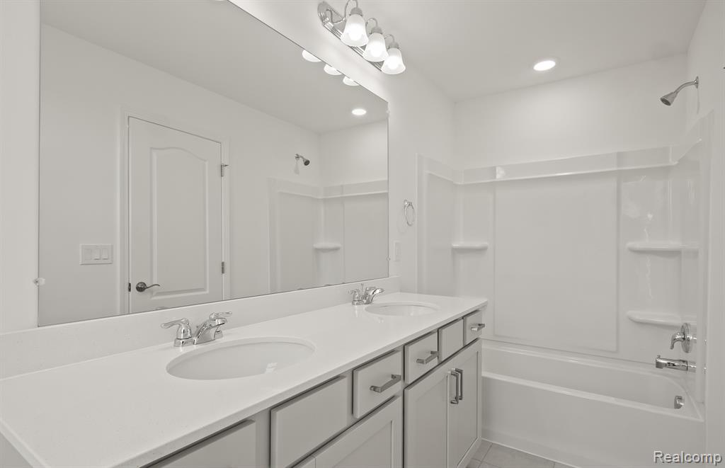 396 N Sydney Court, Plymouth, MI 48170 — Photo 17