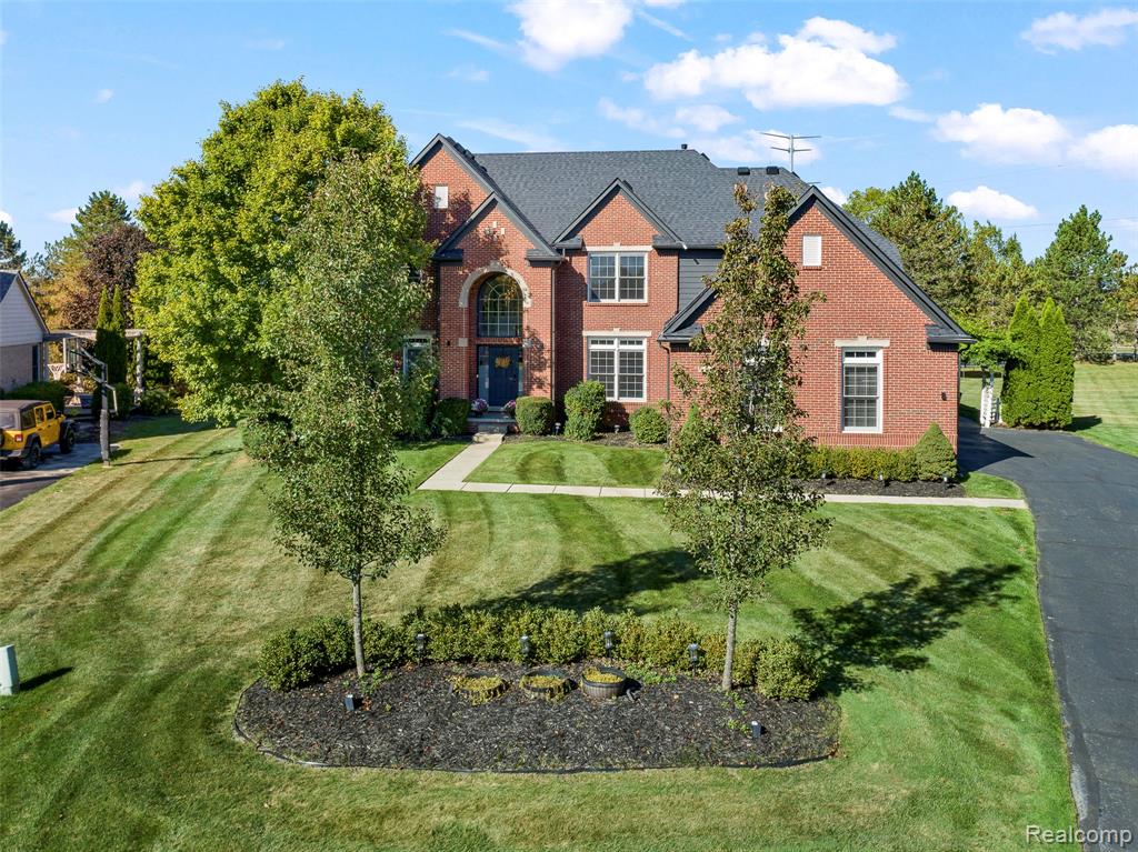 4476 Woodcliff Court, Rochester, MI 48306 — front exterior