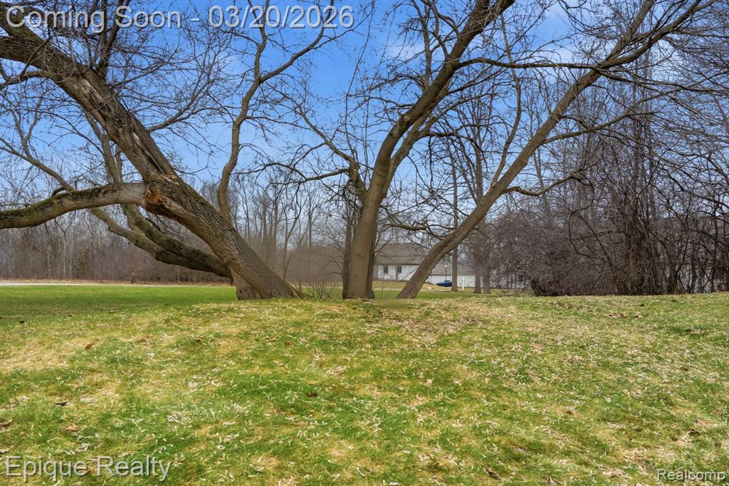 1331 SUNSET Boulevard, Flint, MI 48507 — Photo 28