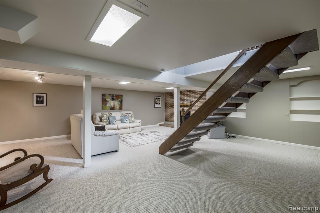 4931 Huron Drive, Clarkston, MI 48348 — Photo 29
