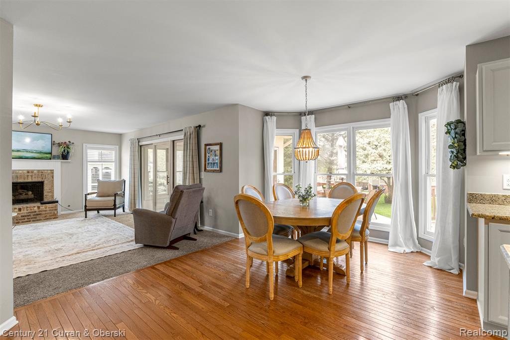 1424 Woodbridge Lane, Wixom, MI 48393 — Photo 31