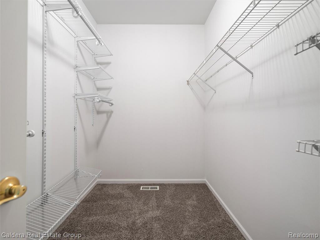 9862 Tioga Trail, Pinckney, MI 48169 — Photo 24
