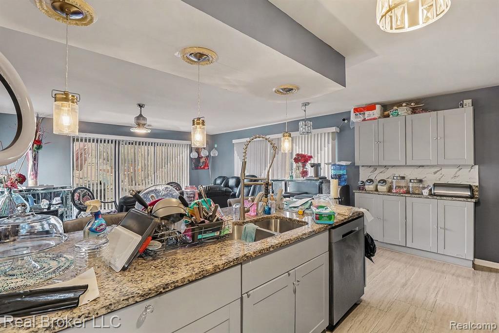 19115 Old Homestead Drive, Harper Woods, MI 48225 — Photo 11