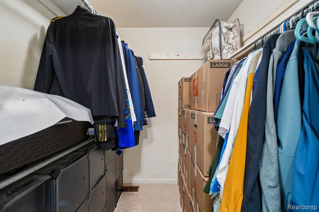 45896 Lathum Drive, Novi, MI — Photo 30