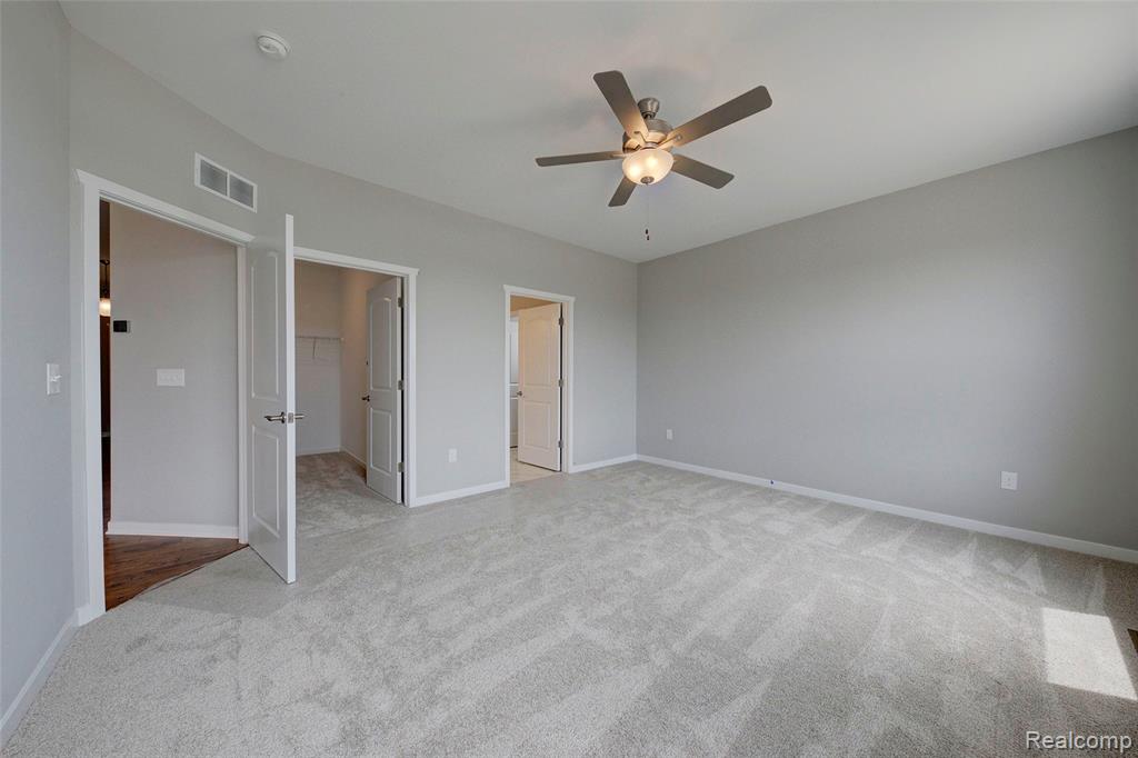 659 ROUND ROCK DR, Howell, MI 48843 — Photo 14
