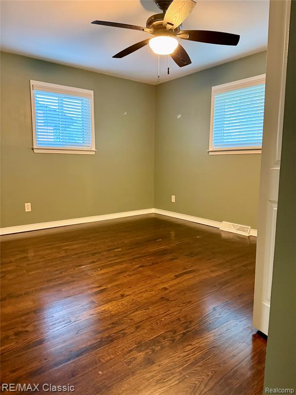 1842 Chaucer Avenue, Madison Heights, MI 48071 — Photo 10