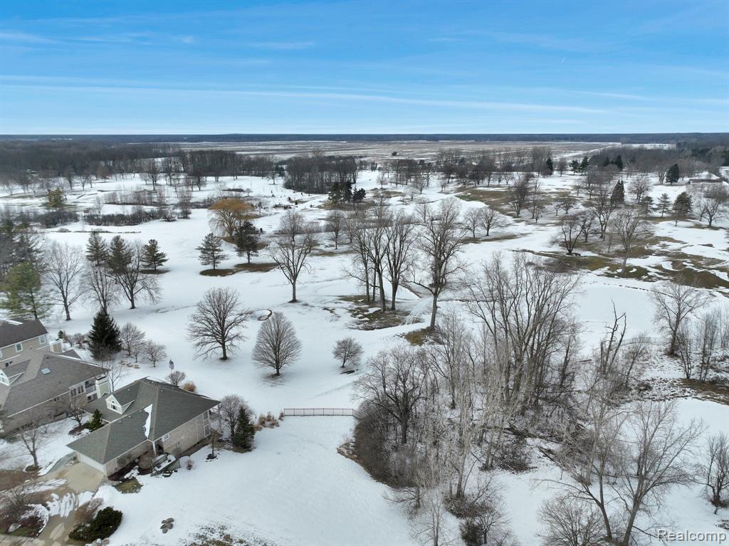 6247 W GOLFRIDGE Drive, East Lansing, MI 48823 — Photo 11