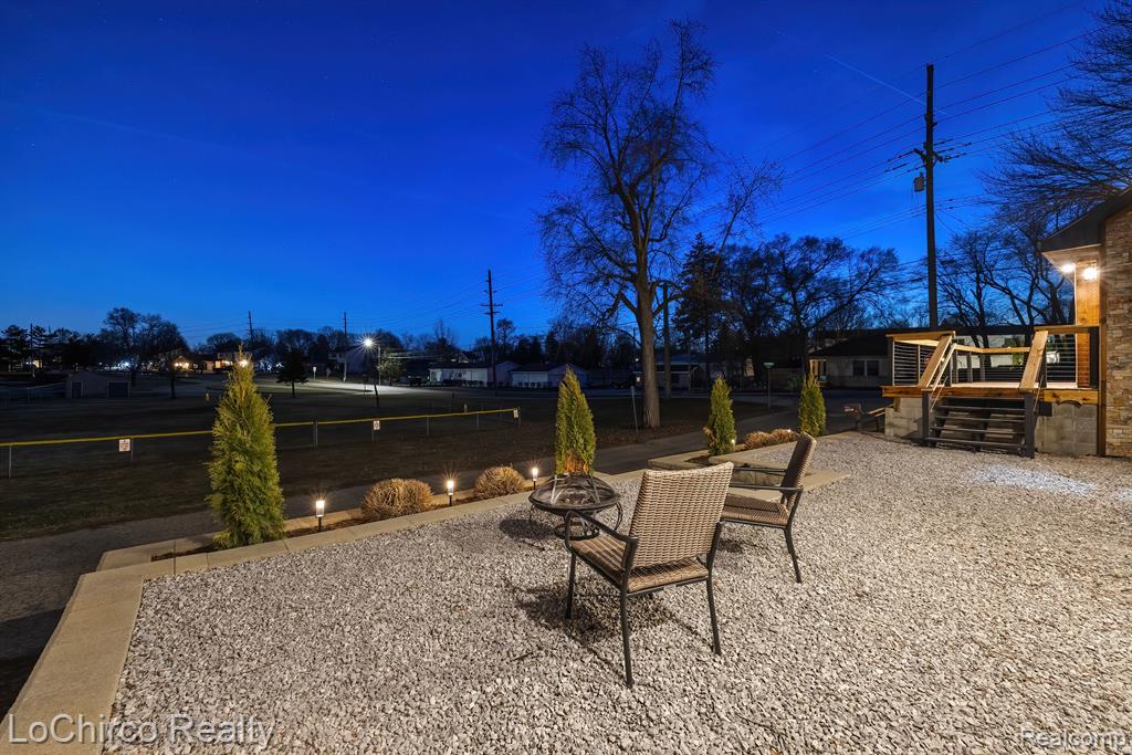 76 S GLASPIE Street, Oxford, MI 48371 — Photo 45