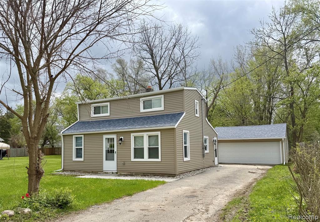 3336 Leta Avenue, Burton, MI 48529 — front exterior