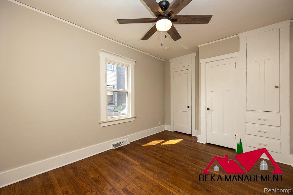 6 Kensington Boulevard, Pleasant Ridge, MI — Photo 11