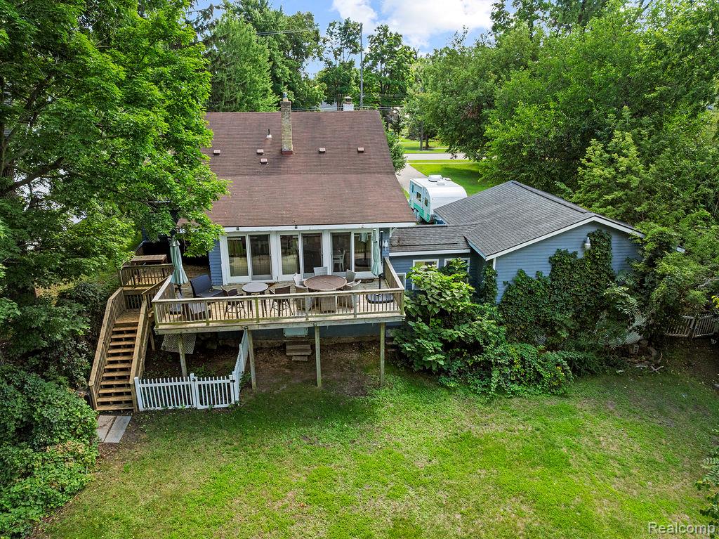 411 E Maple Street, Holly, MI 48442 — Photo 45