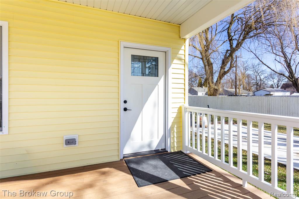538 S Elm Street, Lapeer, MI 48446 — Photo 4