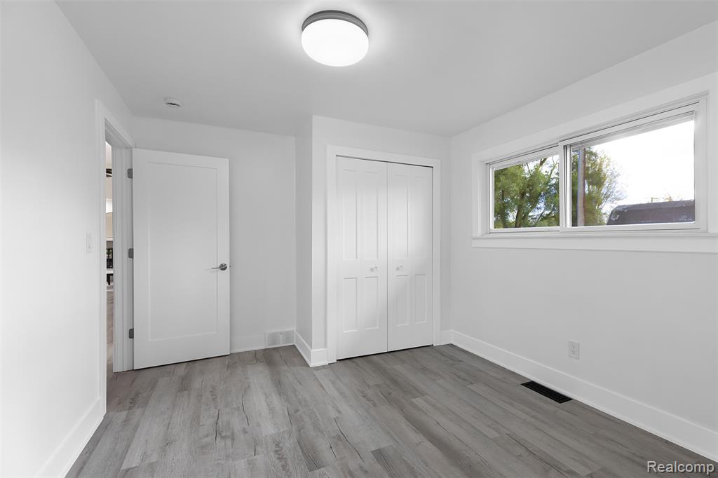 7624 6 Mile Road, Northville, MI 48168 — Photo 19