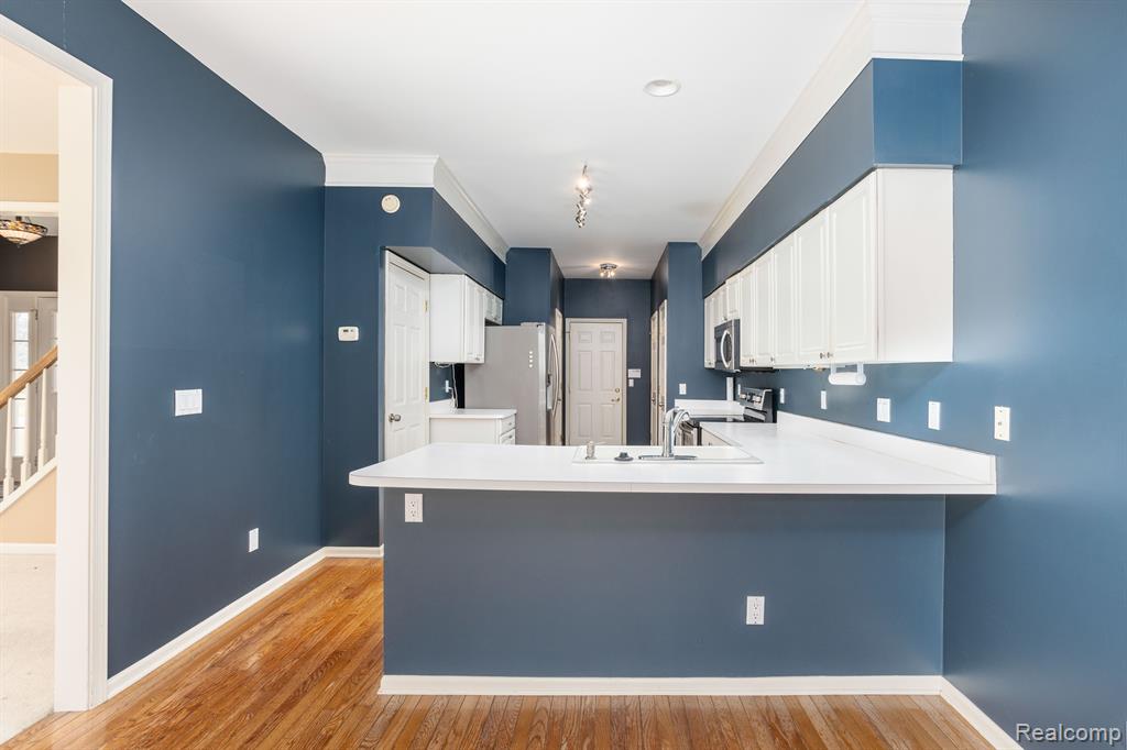 39559 MUIRFIELD Lane, Northville, MI 48168 — Photo 10