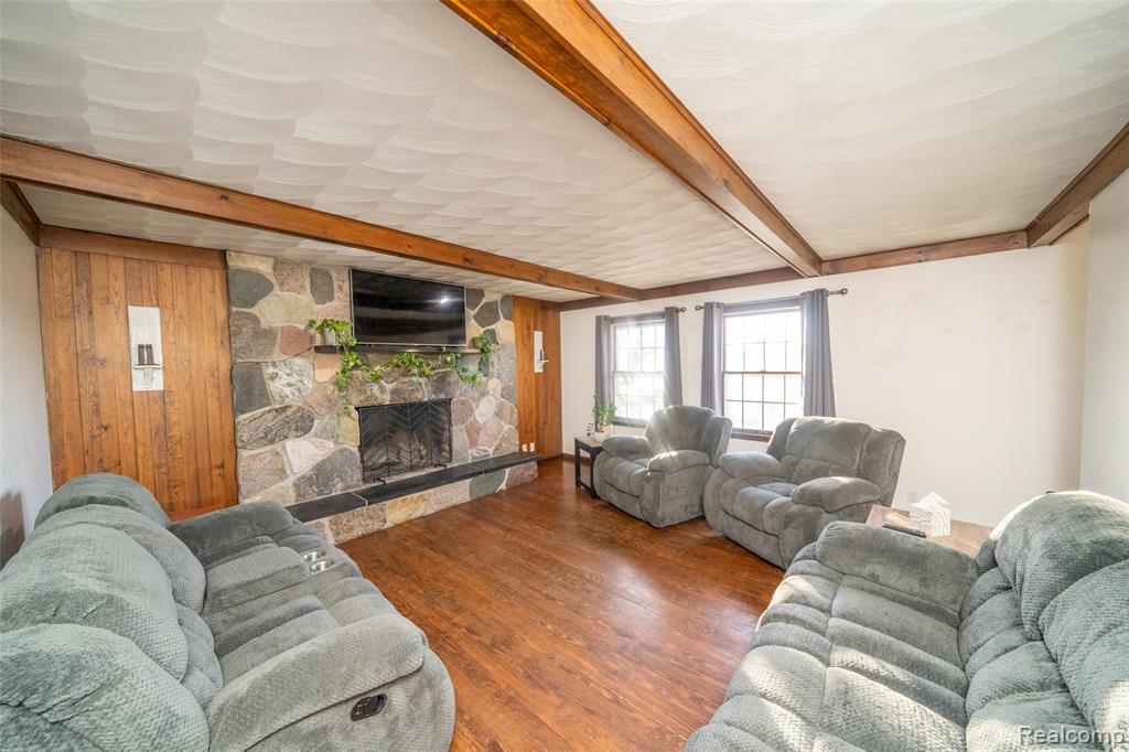 9459 Morrish Road, Swartz Creek, MI 48473 — Photo 19