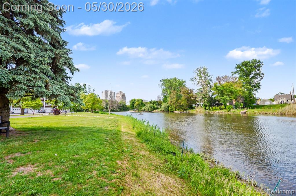 98 Northbound Gratiot Avenue, 12, Mount Clemens, MI 48043 — Photo 15