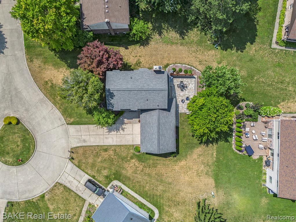 43085 Whisper Court, Northville, MI 48168 — Photo 44