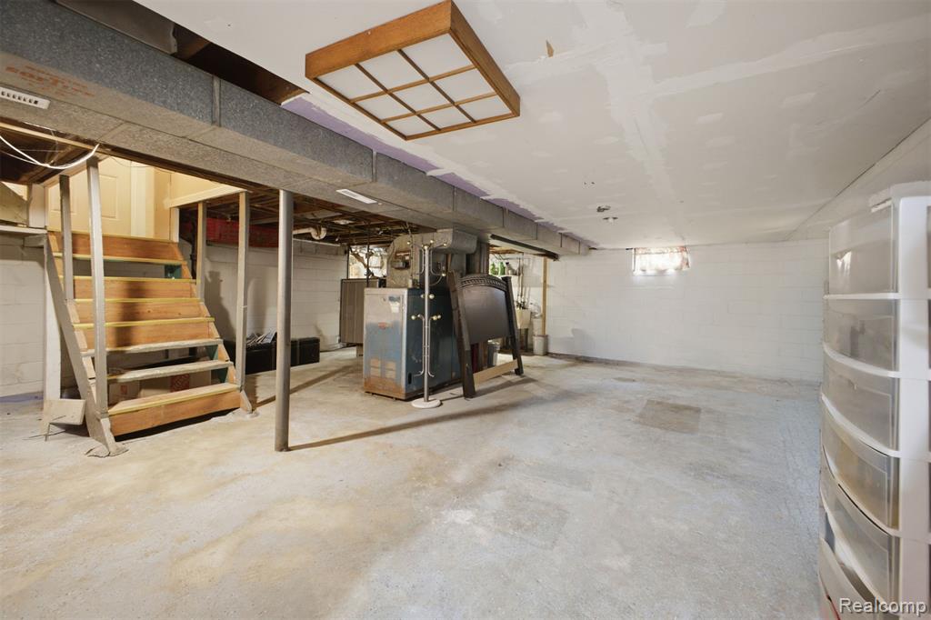 439 Cleveland Avenue, Lincoln Park, MI 48146 — Photo 13