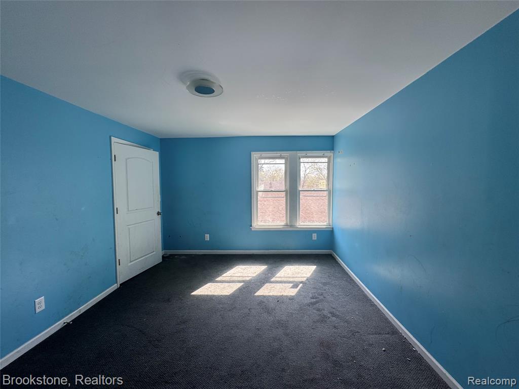 256 W Chicago Avenue, Pontiac, MI 48340 — Photo 5