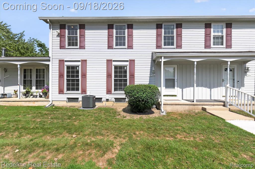 28308 Coventry Court, Brownstown, MI 48183