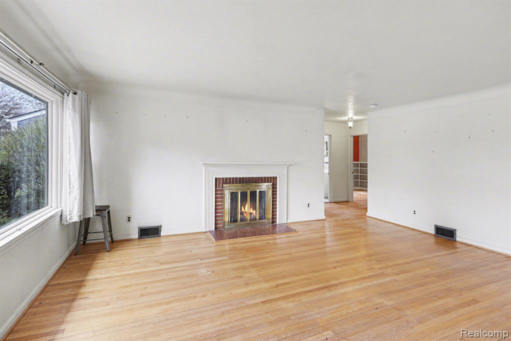 350 N Mansfield Street, Ypsilanti, MI 48197 — Photo 6