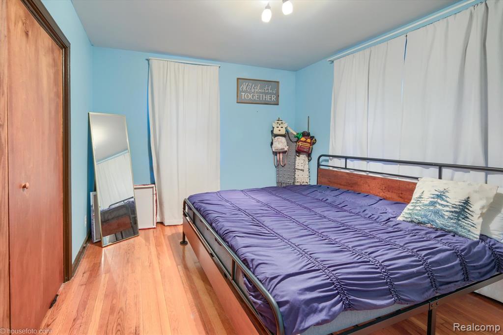 825 N Monroe Street, Lapeer, MI 48446 — Photo 11