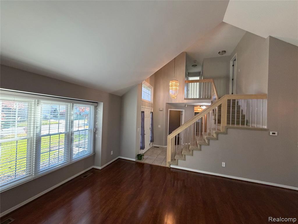 39588 Squire, Novi, MI — Photo 34