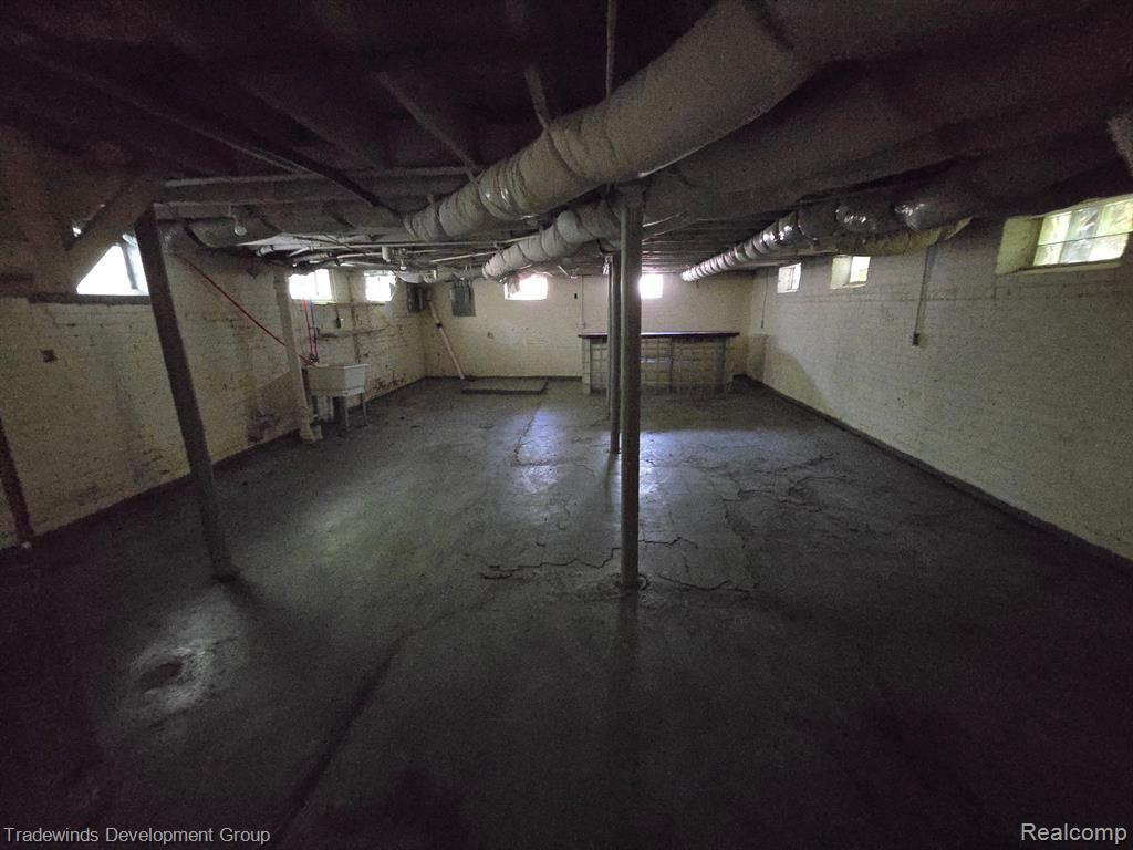 5074 DEVONSHIRE Road, Detroit, MI 48224 — Photo 24