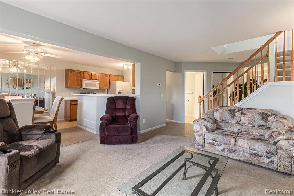 4419 WILLOW VIEW Court, Howell, MI 48843 — Photo 15