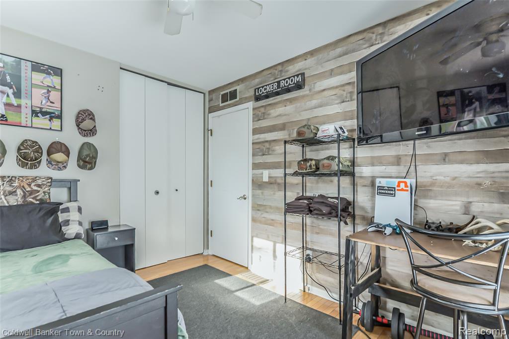1420 Butler Boulevard, Howell, MI 48843 — Photo 30