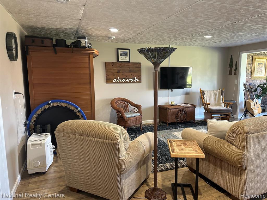 12047 Shenandoah Drive, 2, South Lyon, MI 48178 — Photo 42