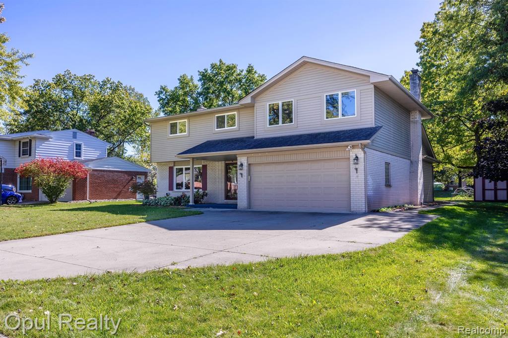8469 CONCORD Road, Grosse Ile, MI 48138 — Photo 2