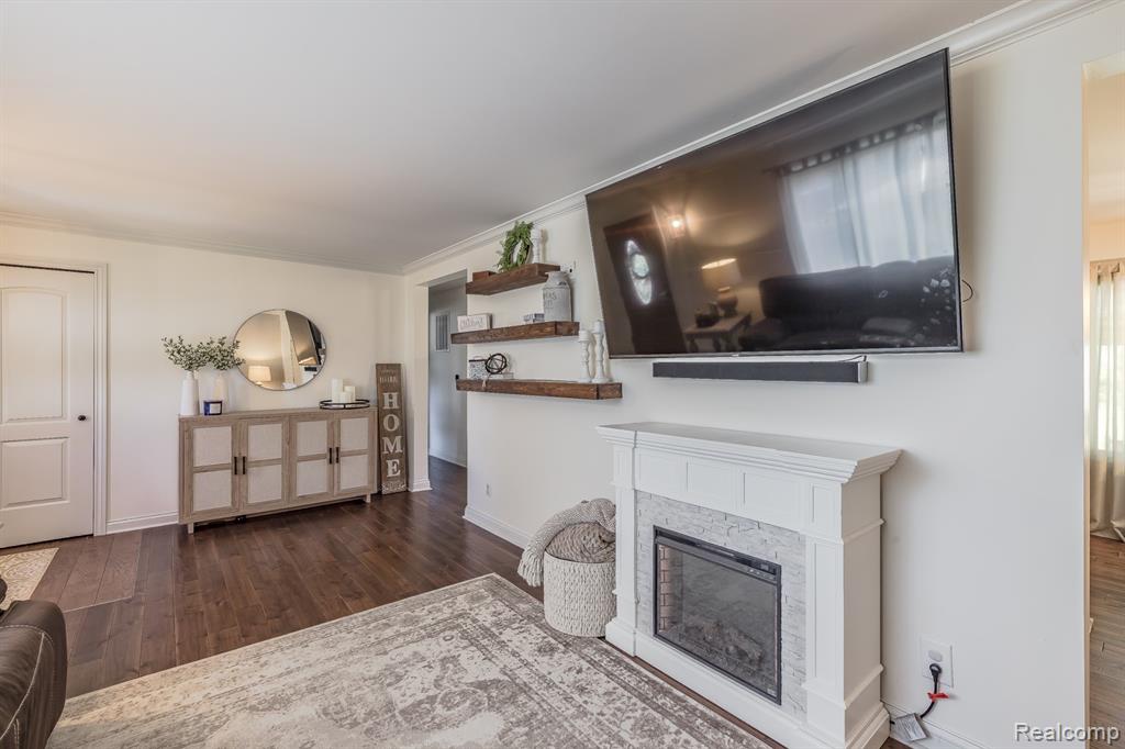 5701 Parkdale Street, Shelby Twp, MI 48317 — Photo 6