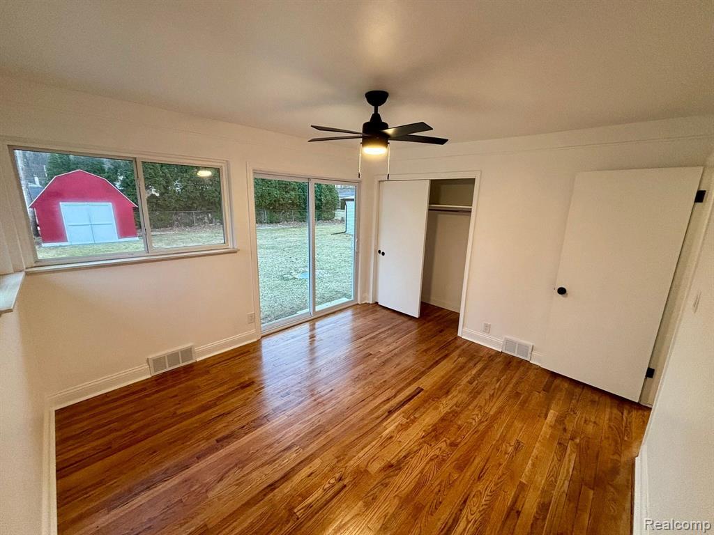 53230 LUANN Drive, Shelby Twp, MI 48316 — Photo 28