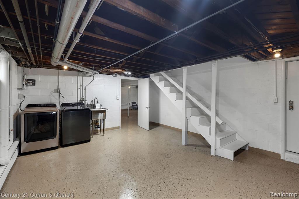 5590 VREELAND Road, Ann Arbor, MI 48105 — Photo 19
